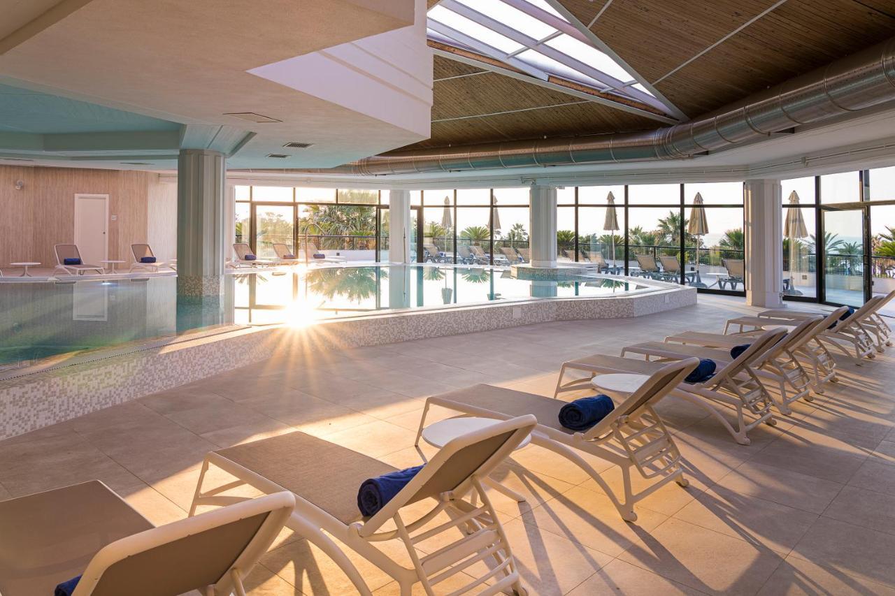 Grand Palladium Sicilia Resort&Spa Campofelice Di Roccella Esterno foto The Spa at The Westin La Paloma