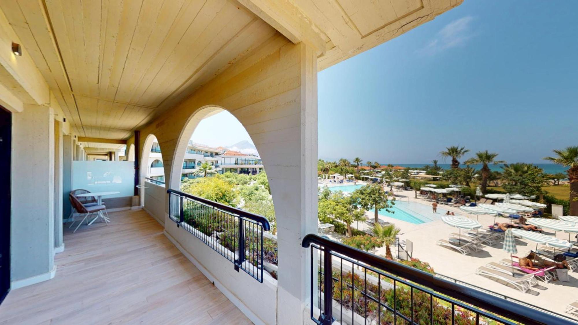 Grand Palladium Sicilia Resort&Spa Campofelice Di Roccella Esterno foto